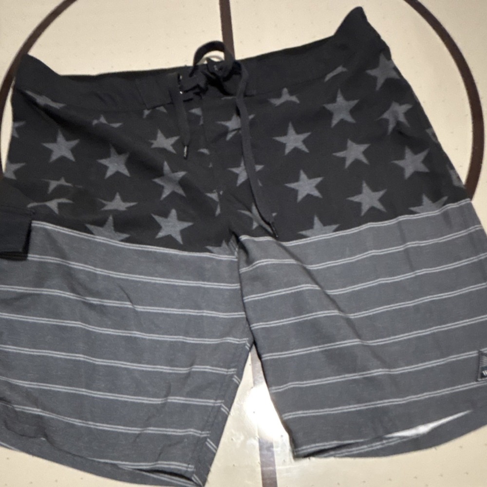 Trinity Men's Black/Gray Stars & Stripes Board Shorts Stretch Drawstring 9"